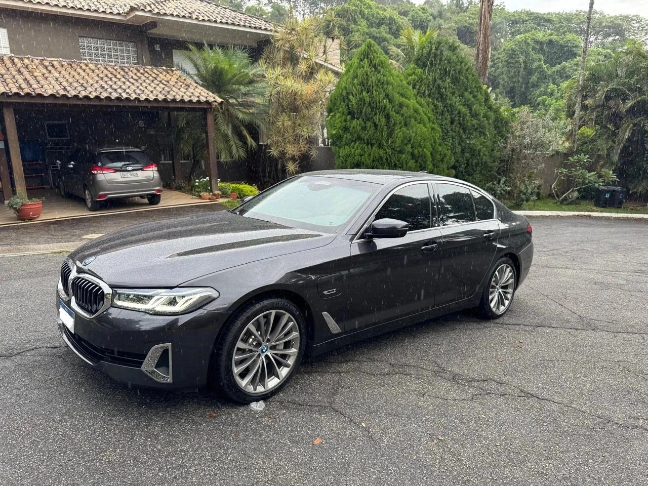 BMW 530e 2.0 16V TWINPOWER HÍBRIDO LUXURY AUTOMÁTICO